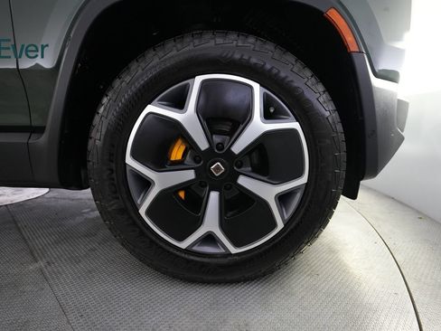 Used 2023 Rivian R1S Adventure AWD/4WD image 20