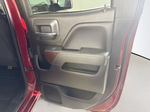 Used 2018 GMC Sierra 1500 SLE w/ SLE Value Package image 27