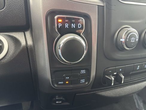 Used 2023 RAM 1500 Classic SLT AWD/4WD image 20