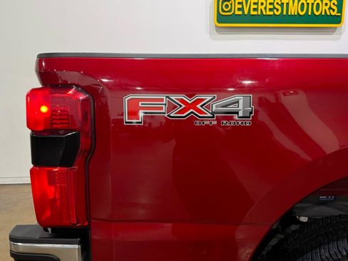 Used 2024 Ford F250 Lariat w/ FX4 Off-Road Package AWD/4WD image 59