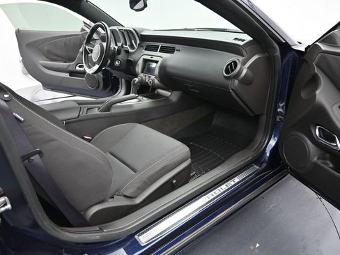 Used 2011 Chevrolet Camaro SS w/ RS Package image 6