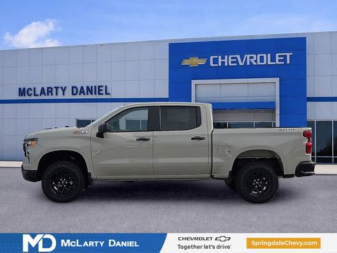 New 2026 Chevrolet Silverado 1500 Custom Trail Boss AWD/4WD image 3