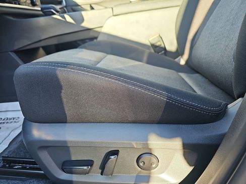 New 2026 Nissan Rogue SV FWD image 33