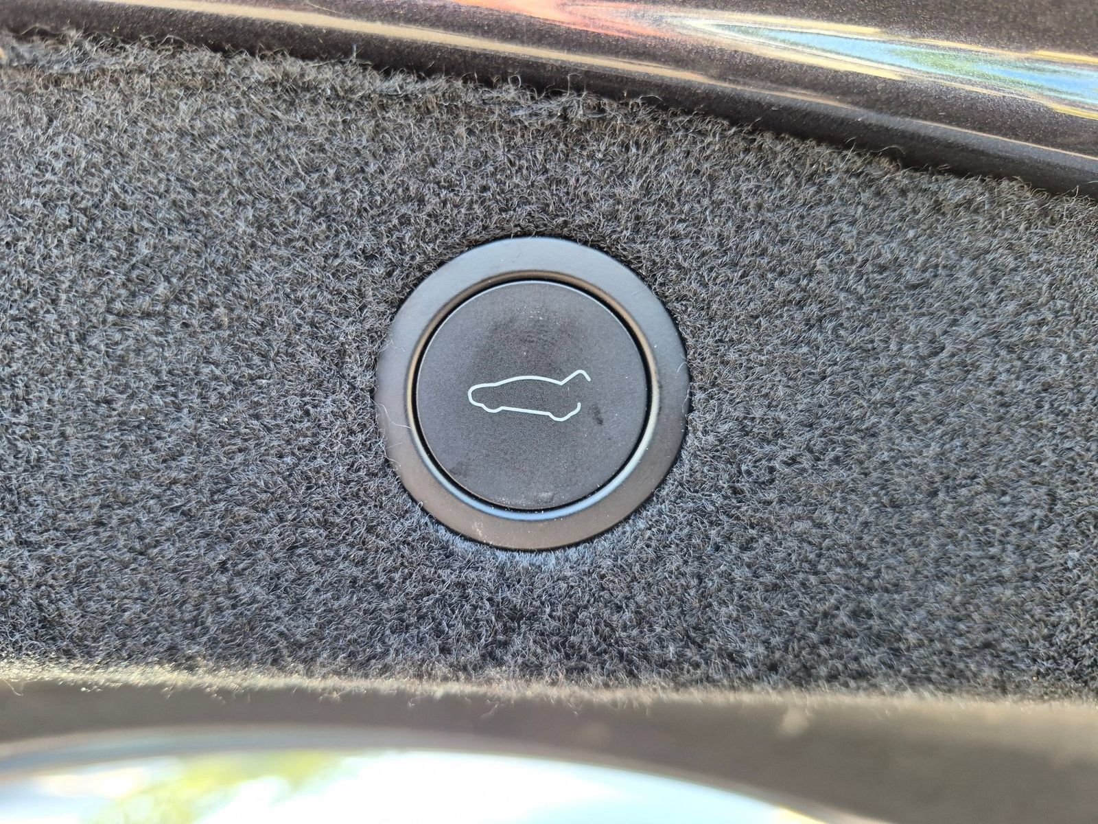Used 2025 Tesla Model 3 Long Range RWD image 32