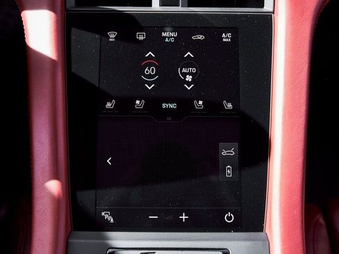 Used 2020 Porsche Taycan Turbo AWD/4WD image 66