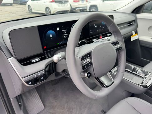 New 2025 Hyundai Ioniq 5 SEL image 15