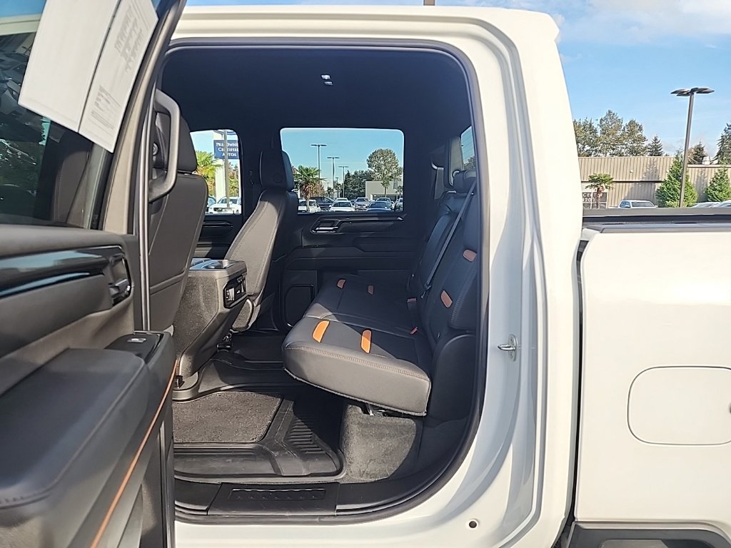 Used 2024 GMC Sierra 3500 AT4 AWD/4WD image 14