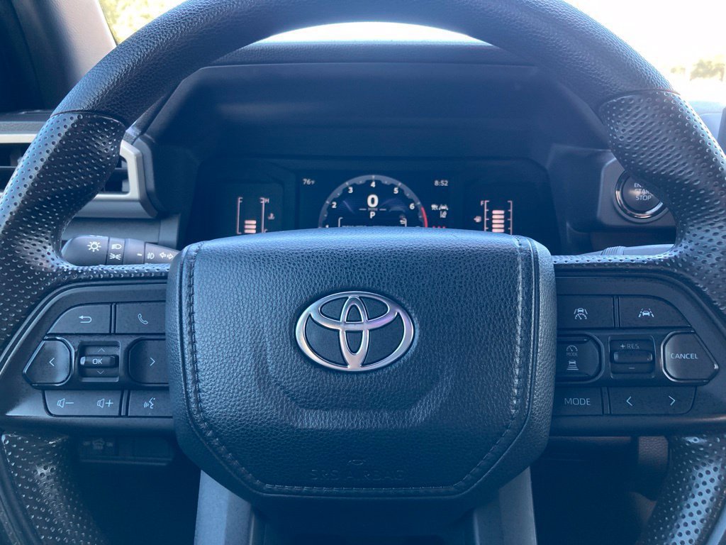Used 2024 Toyota Tacoma SR5 AWD/4WD image 15