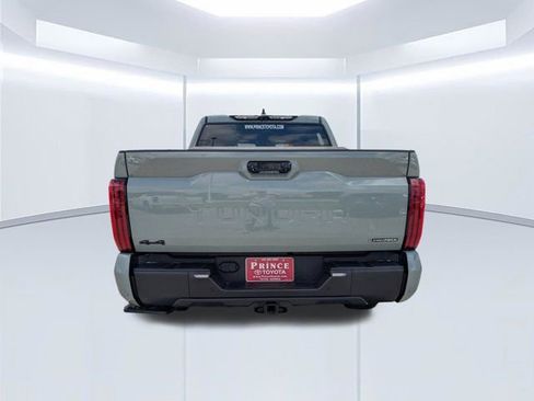 Used 2025 Toyota Tundra Limited AWD/4WD image 5