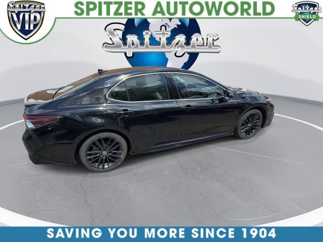 Used 2023 Toyota Camry XSE FWD image 9