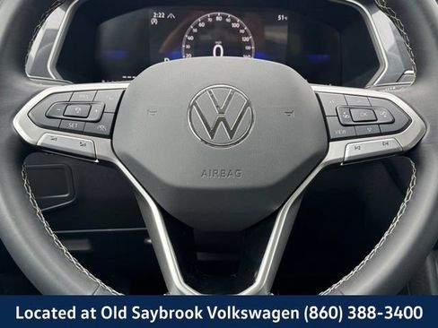 Certified 2024 Volkswagen Tiguan SE AWD/4WD image 37