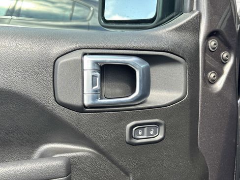 New 2026 Jeep Gladiator Sport image 22