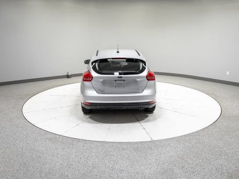 Used 2018 Ford Focus SE FWD image 27