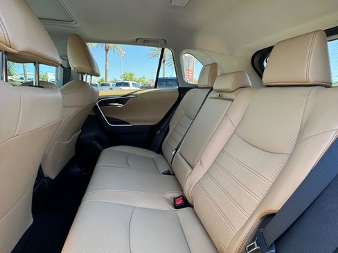New 2025 Toyota RAV4 Limited image 11