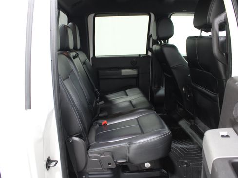 Used 2016 Ford F250 Lariat w/ Chrome Package AWD/4WD image 22