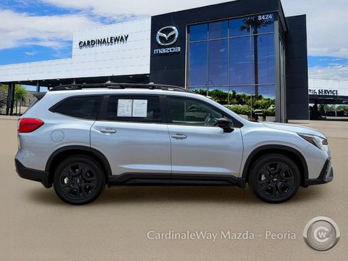Used 2024 Subaru Ascent Onyx Edition AWD/4WD image 9