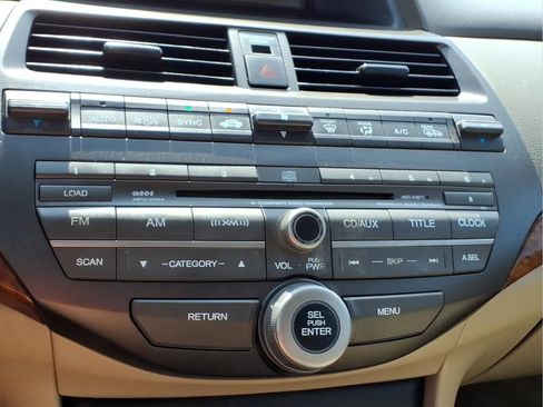 Used 2010 Honda Accord EX-L image 19