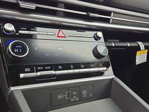 New 2026 Hyundai Santa Fe SEL image 14