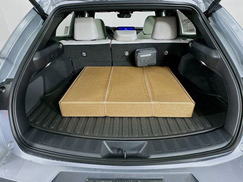 New 2025 Lexus UX 300h AWD image 29