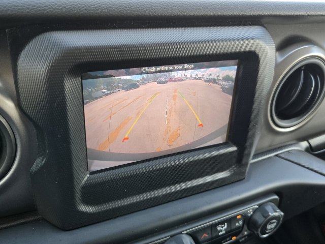 Used 2023 Jeep Wrangler Unlimited Sport AWD/4WD image 18