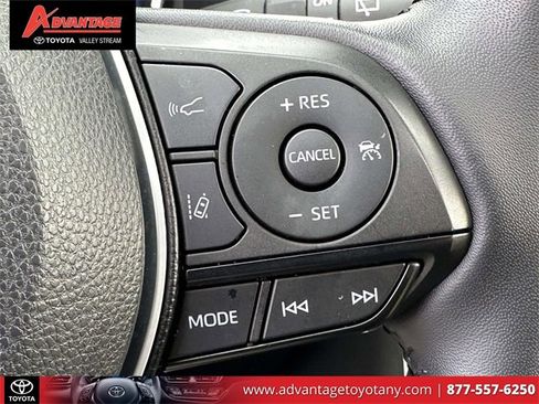 Used 2024 Toyota RAV4 XLE Premium image 26