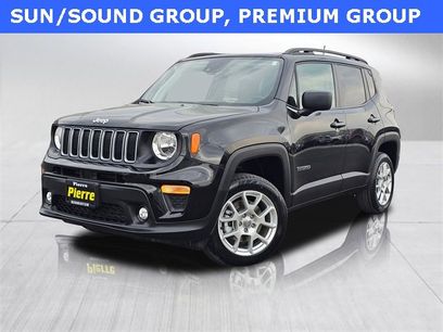 Used 2023 Jeep Renegade Latitude w/ Sun/Sound Group