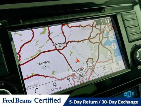 Used 2018 Nissan Rogue SV w/ Premium Package image 15