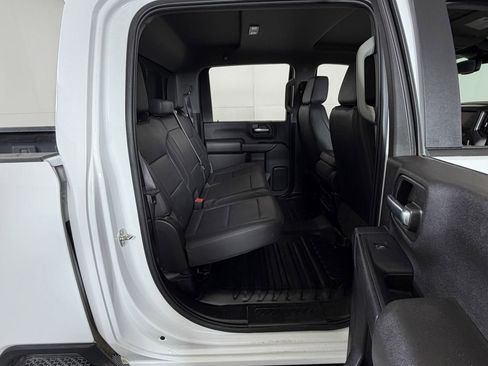 Used 2024 Chevrolet Silverado 2500 W/T AWD/4WD image 5