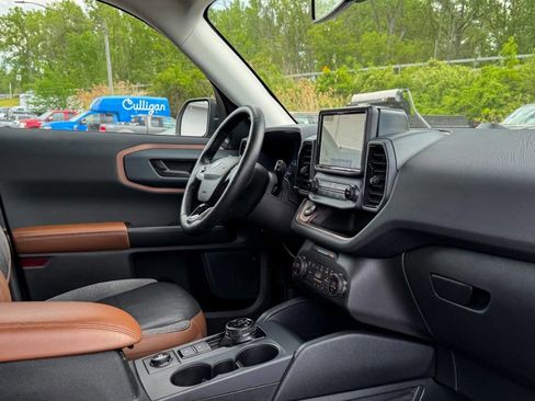 Used 2021 Ford Bronco Sport Outer Banks AWD/4WD image 13