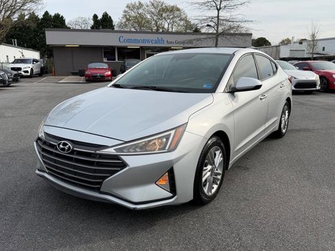 Used 2019 Hyundai Elantra SEL image 1