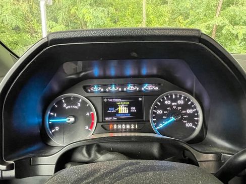 Used 2017 Ford F250 XLT AWD/4WD image 6