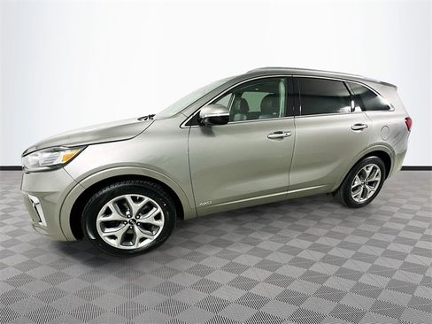 Used 2019 Kia Sorento SX image 4