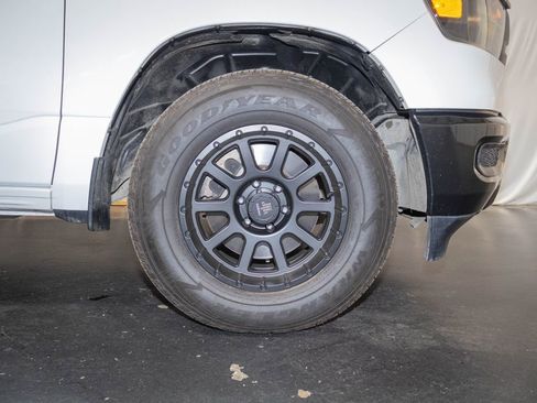 Used 2023 RAM 1500 Tradesman RWD image 7