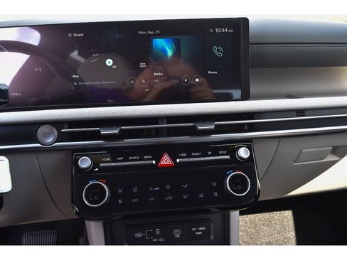 New 2026 Hyundai Tucson Limited image 18