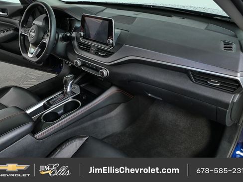 Used 2024 Nissan Altima 2.5 SR FWD image 20