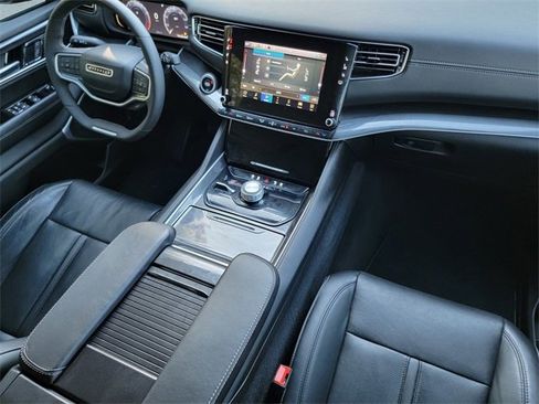 Used 2023 Jeep Wagoneer 4WD w/ Premium Group I image 40