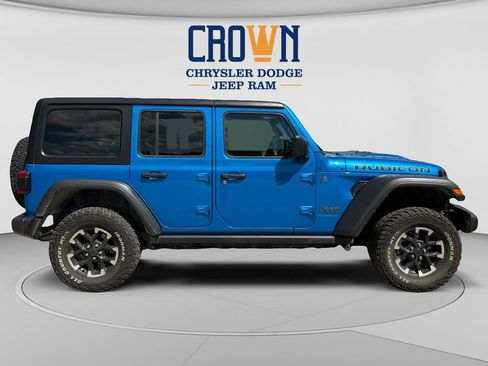 Used 2024 Jeep Wrangler Unlimited Rubicon 4xe AWD/4WD image 2