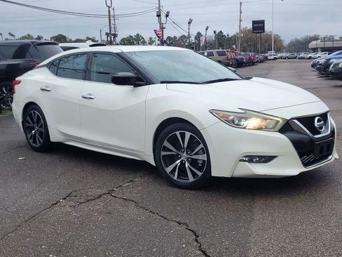Used 2018 Nissan Maxima 3.5 S image 3