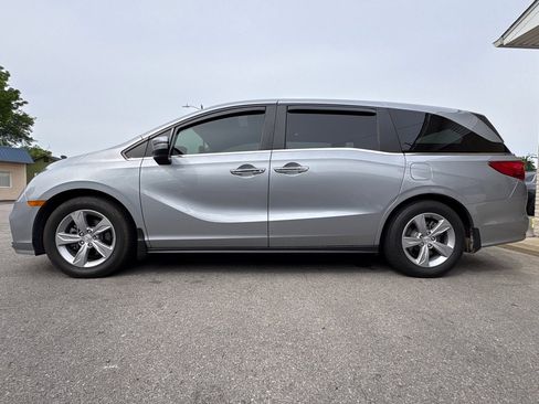 Used 2018 Honda Odyssey EX-L image 3