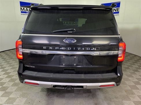 Used 2024 Ford Expedition Limited image 17