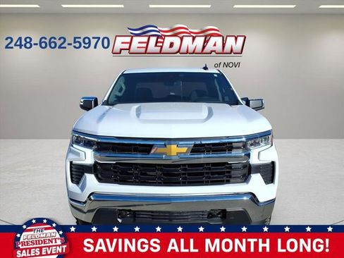 Used 2025 Chevrolet Silverado 1500 LT image 9
