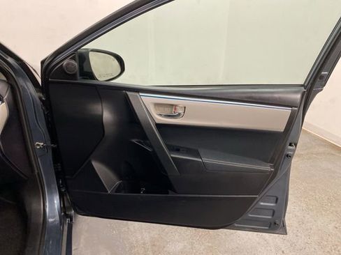Used 2014 Toyota Corolla L image 22