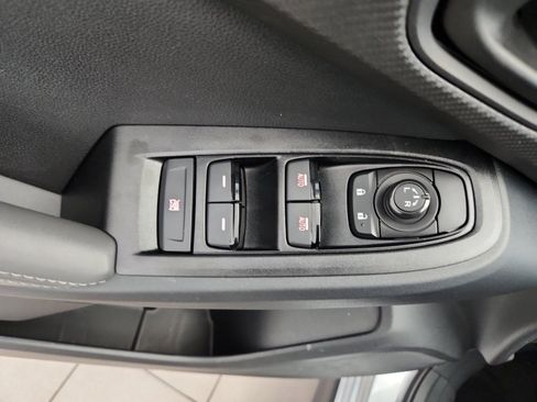 New 2026 Subaru Crosstrek 2.0i Premium AWD/4WD image 9