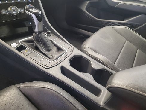 Used 2024 Volkswagen Jetta SE FWD image 26