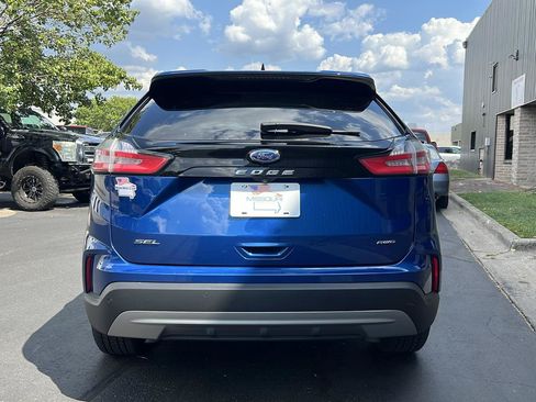 Used 2021 Ford Edge SEL AWD/4WD image 4