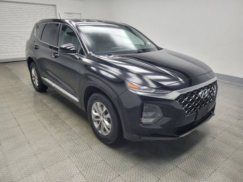 Used 2020 Hyundai Santa Fe SE w/ Cargo Package image 11