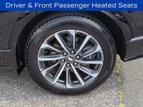 Certified 2024 Cadillac Lyriq Sport w/ LPO, Floor Liner Package AWD/4WD image 30
