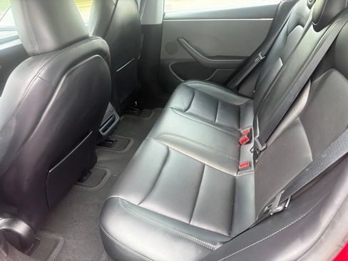 Used 2025 Tesla Model 3 Long Range RWD image 10