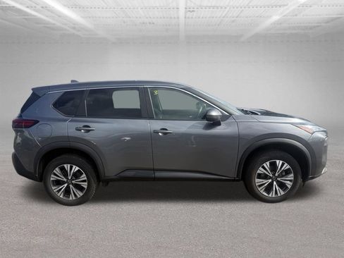 Used 2023 Nissan Rogue SV AWD/4WD image 3
