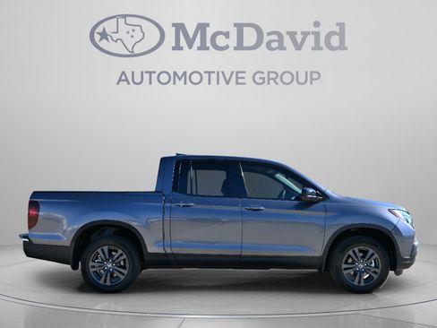 Used 2020 Honda Ridgeline Sport image 7